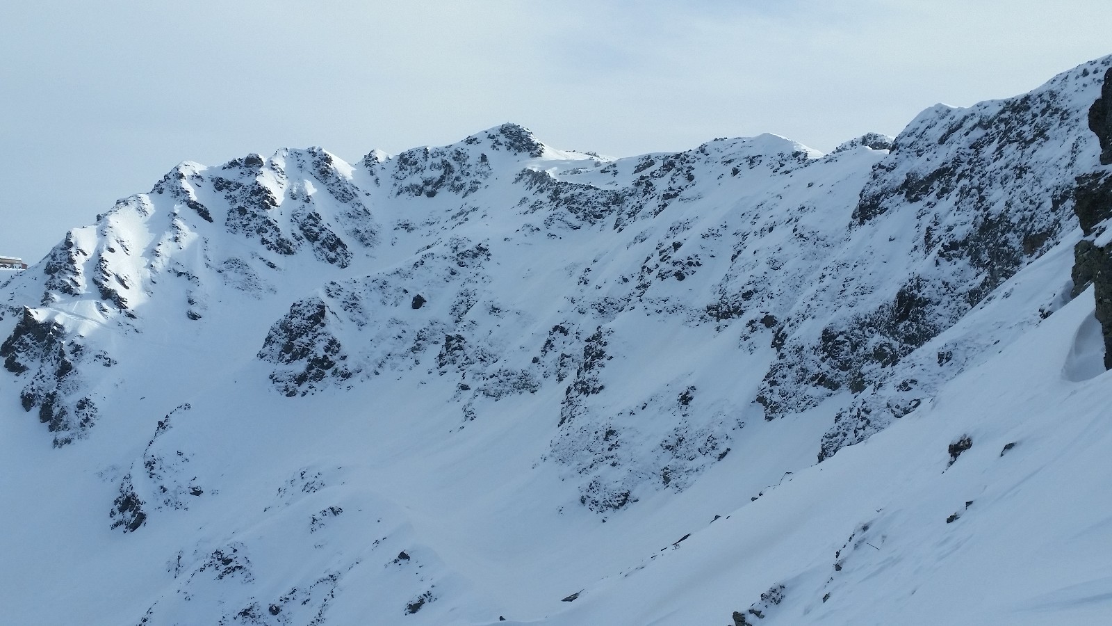 Cime de la Jasse depuis la crete de Bedina