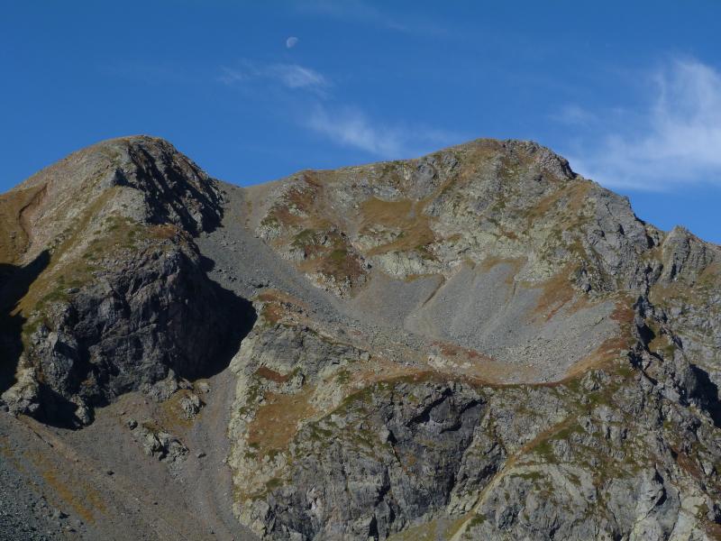 A l'aplomb de la Lune