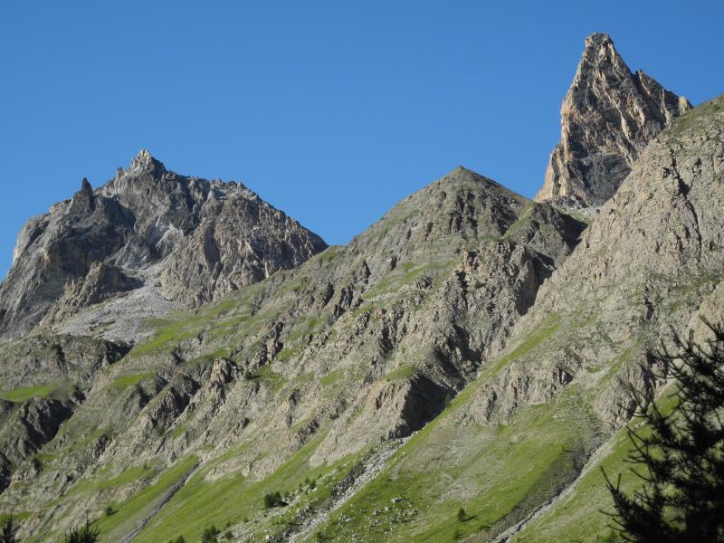 Aiguille Large et Pierre AndrÃ©