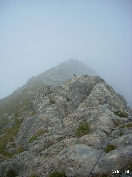 Arête EST dans la brume