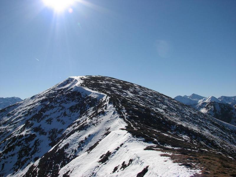 Arrivée au Mont Né par la Créte Nord