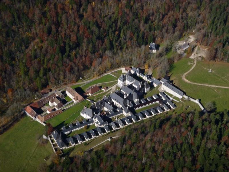 Arrivée sur le monastère