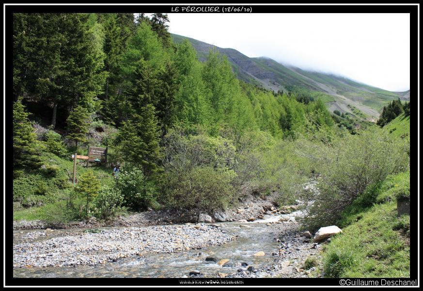 Au départ du sentier du Diable