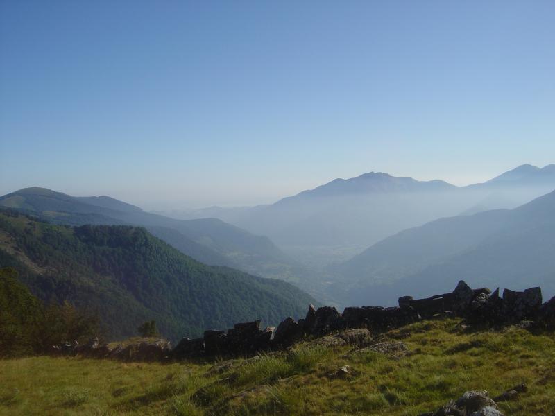 Au loin le Pic du Gar