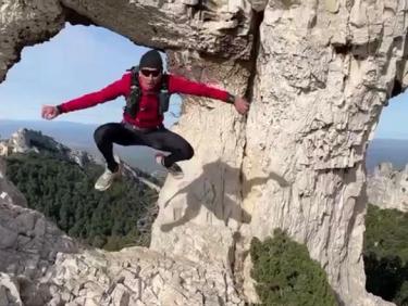 Parcours trail sympa … certains l’ont vu roulant …. Finalement un peu de dénivelé…. Quelques passages de danse classique…. Une pluie sans gouttes….  On s’est régalé !