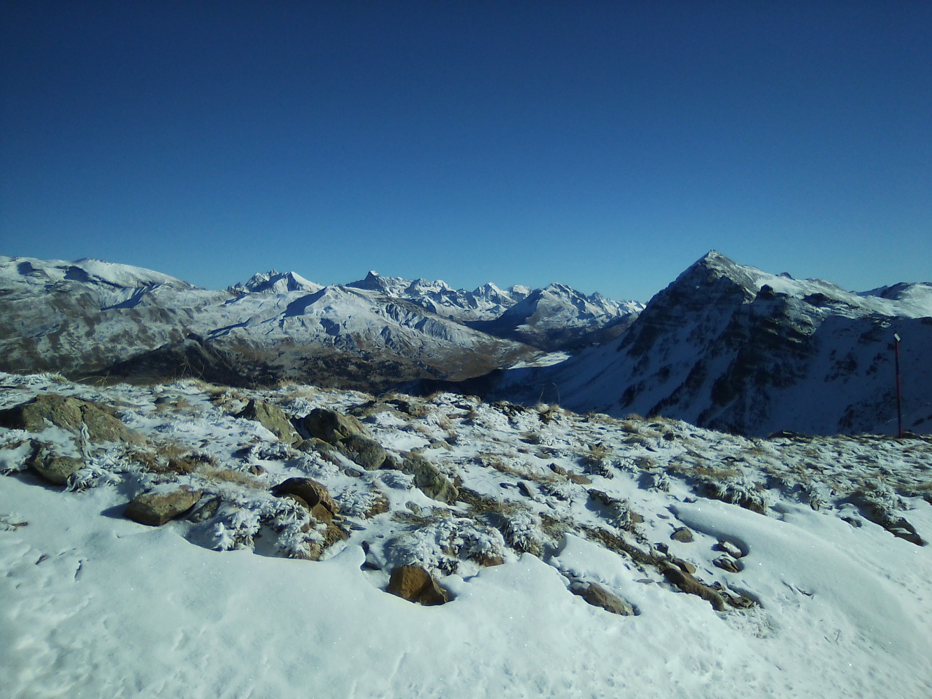 aiguilles de chambeyron et Brec , au fond Ã  G