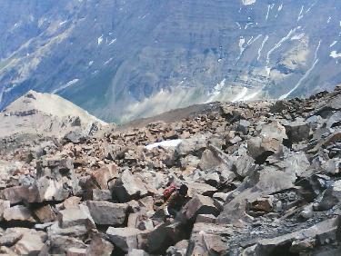 amusante promenade d&apos;apÃ©ritif....la tÃªte de clausis au fond Ã  G