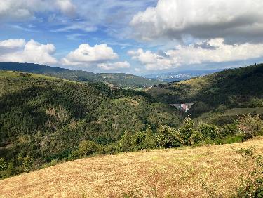 Apparition de la digue du Piney avec sa fresque