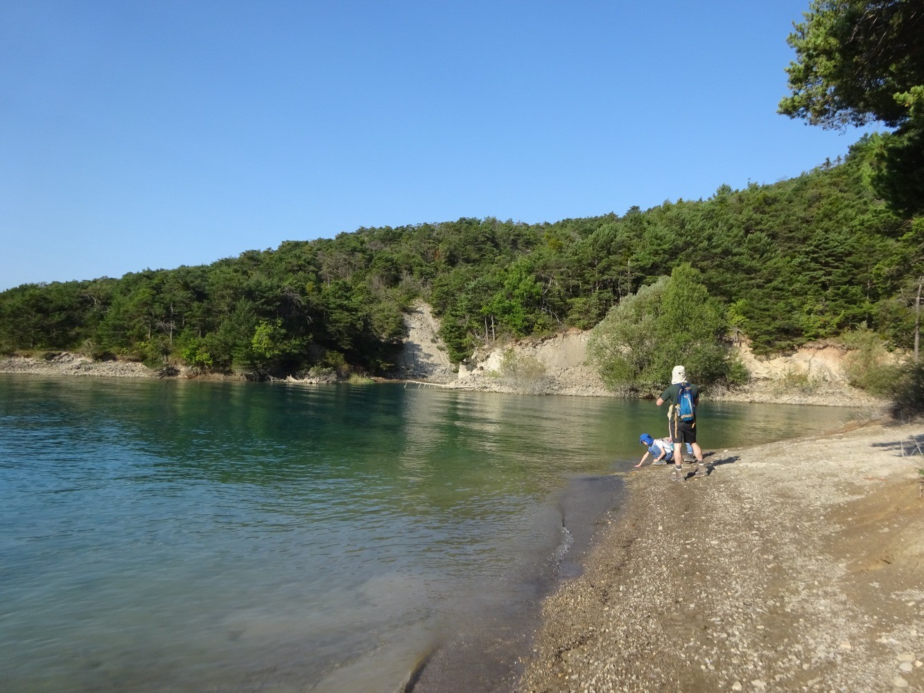 Au bord du lac de Serre-PonÃ§on