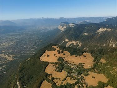 Au dessus du col du Baure interdit 