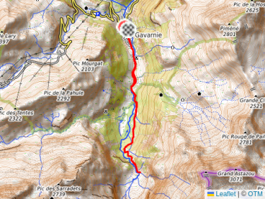  Au pied du cirque de Gavarnie