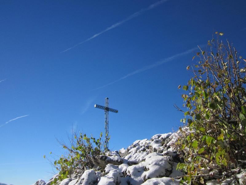 au sommet de Roche Veyrand