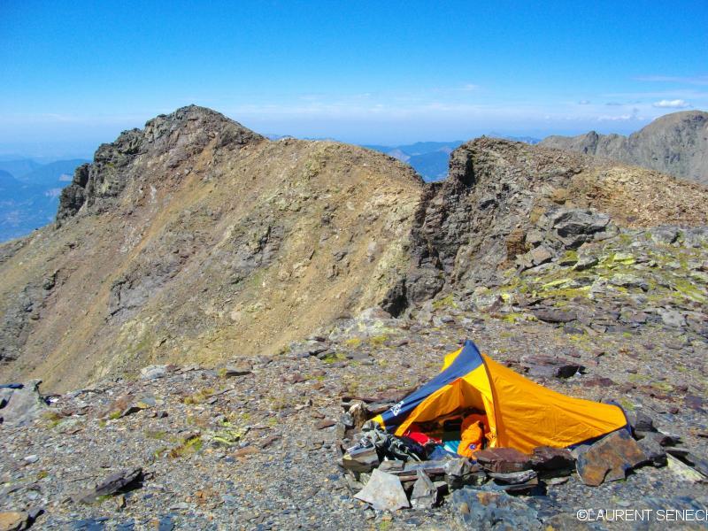 Bivouac 20 m en dessous du sommet