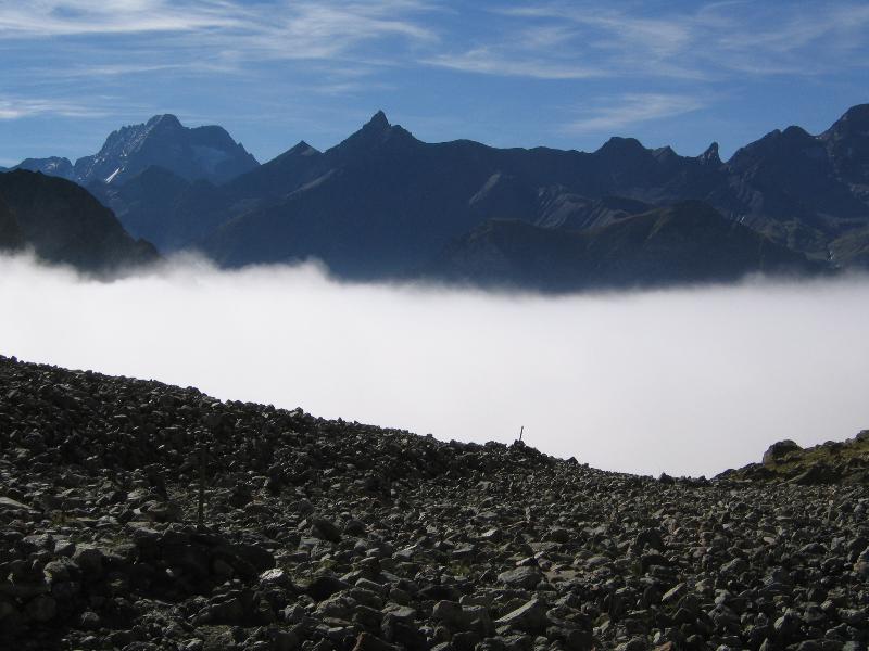 Brume matinale au dessus de la vallée