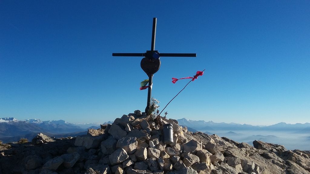 Boucle au Pic Saint Michel (descente par le col de l' Arc)
