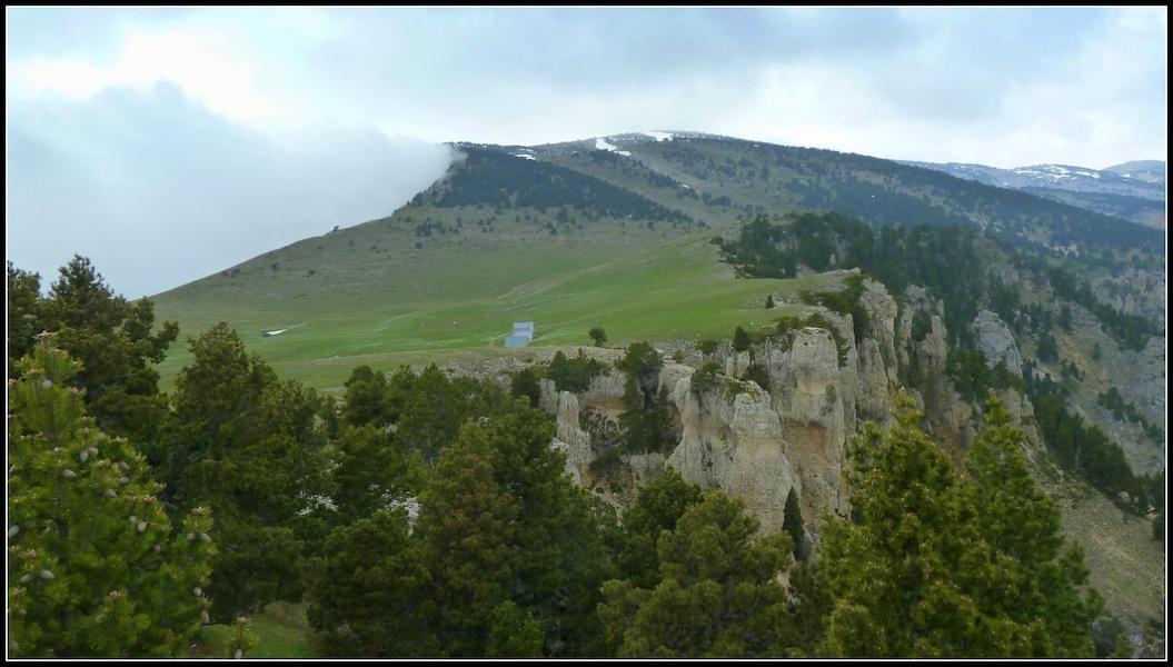 Le Dome Du Glandasse Depuis Chatillon En Diois Par Yougs