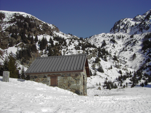 Cabane du Louvet et combe Guiliman