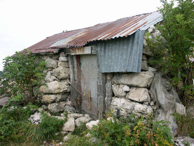 Cabane du Serre du Play