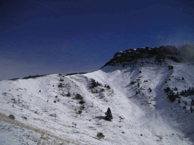 Chalves sous un beau ciel bleu