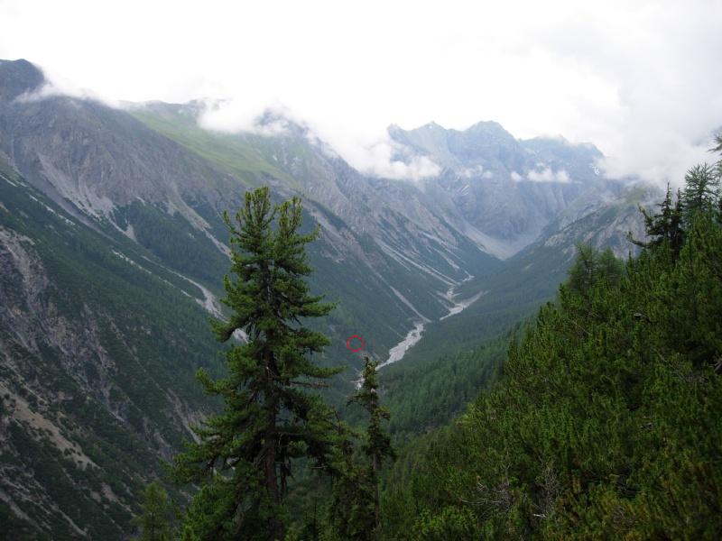 Localisation du refuge en fond de vallon