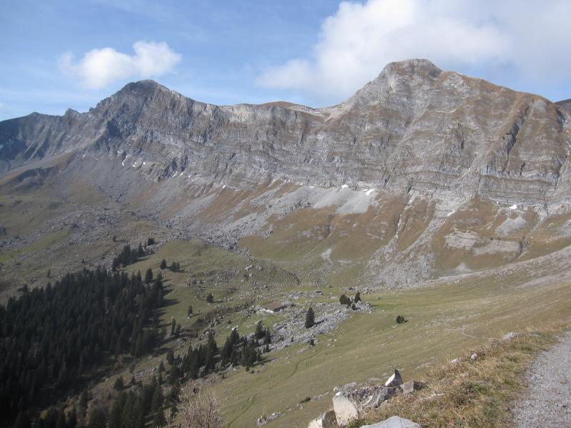 Cirque des Vanils et cabane de Paray-Dorena