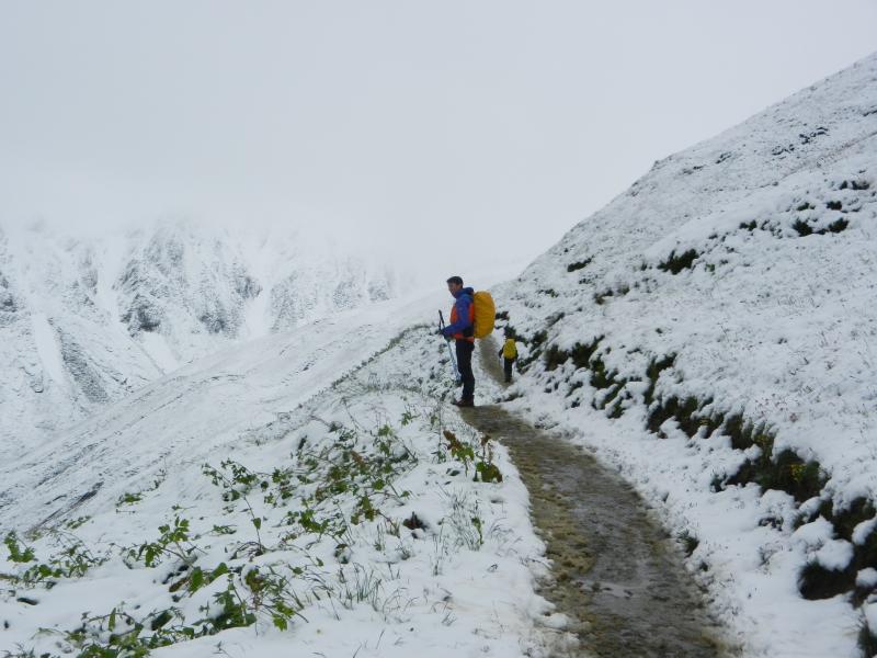 Col Ferret la haut dans le brouillard