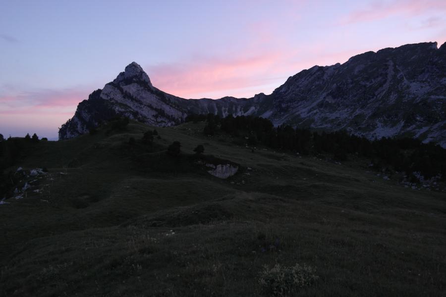 Col de Bellefond by night