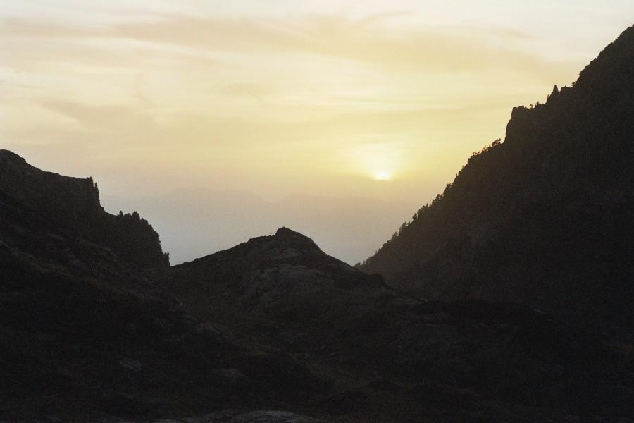 CrÃ©puscule dans le vallon de la Pra