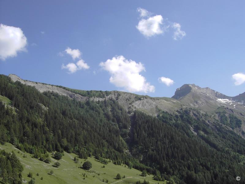 Crête de la croix de la Garde