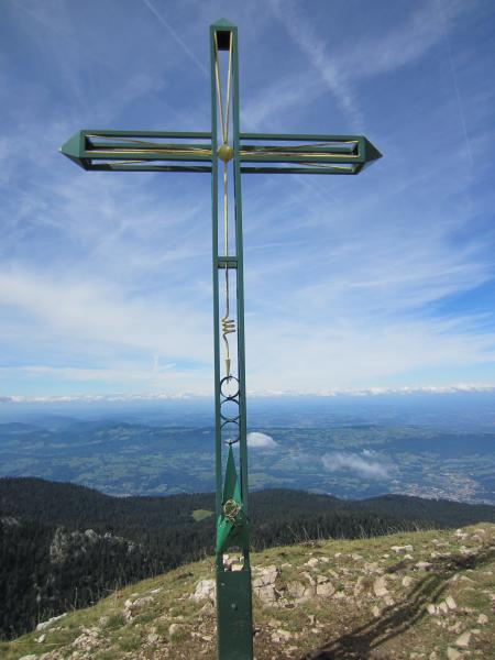 Croix sommitale