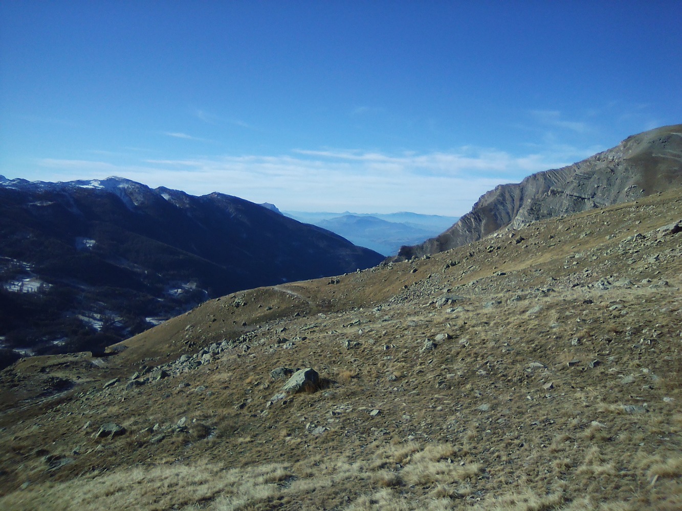 cabane de jaffueil en bas Ã  G