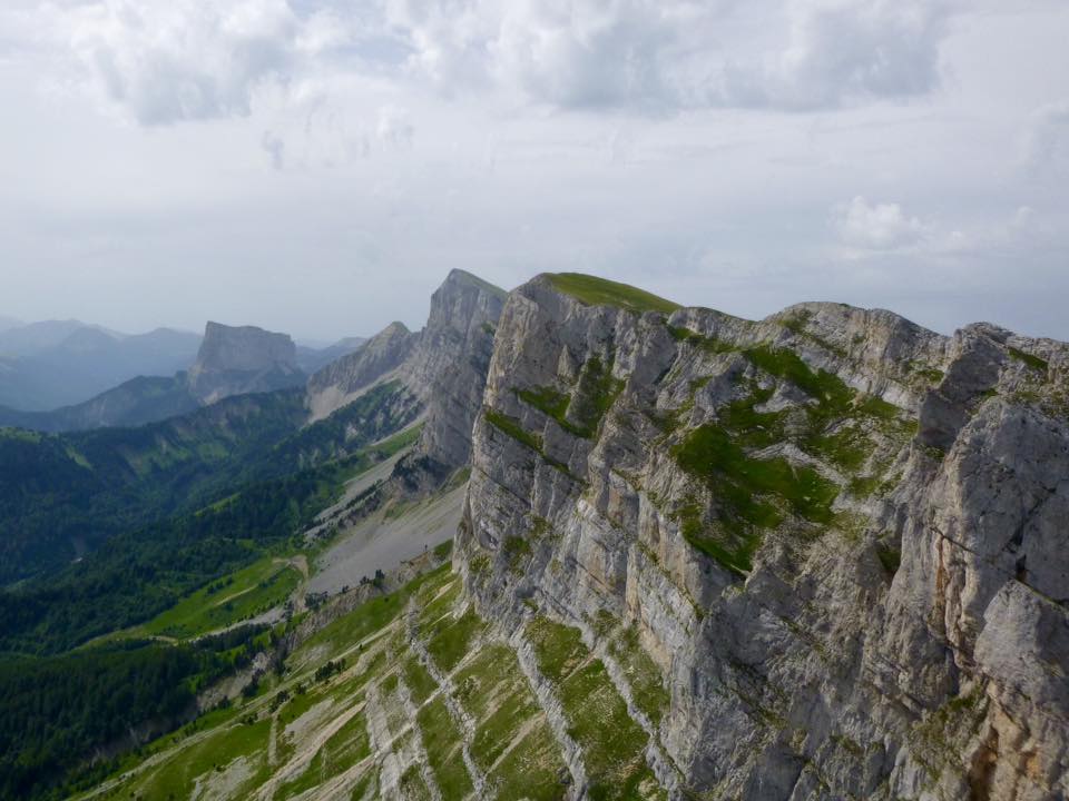 La barriÃ¨re Est du Vercors en direction du sud