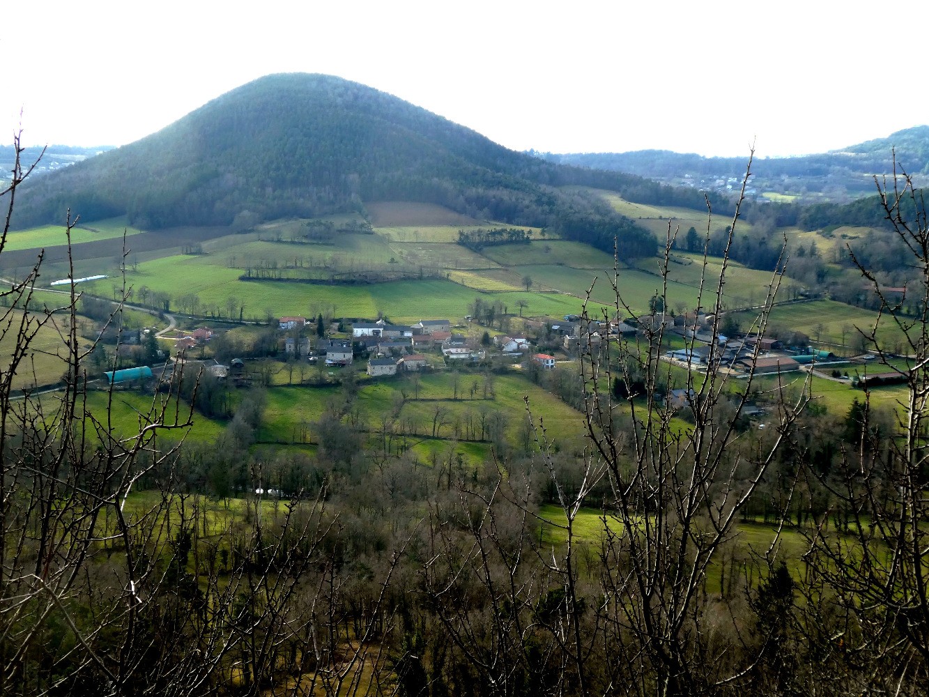 CÃ©aux et Mont Fracelier depuis l'extrÃ©mitÃ© sud de la Huche Plate