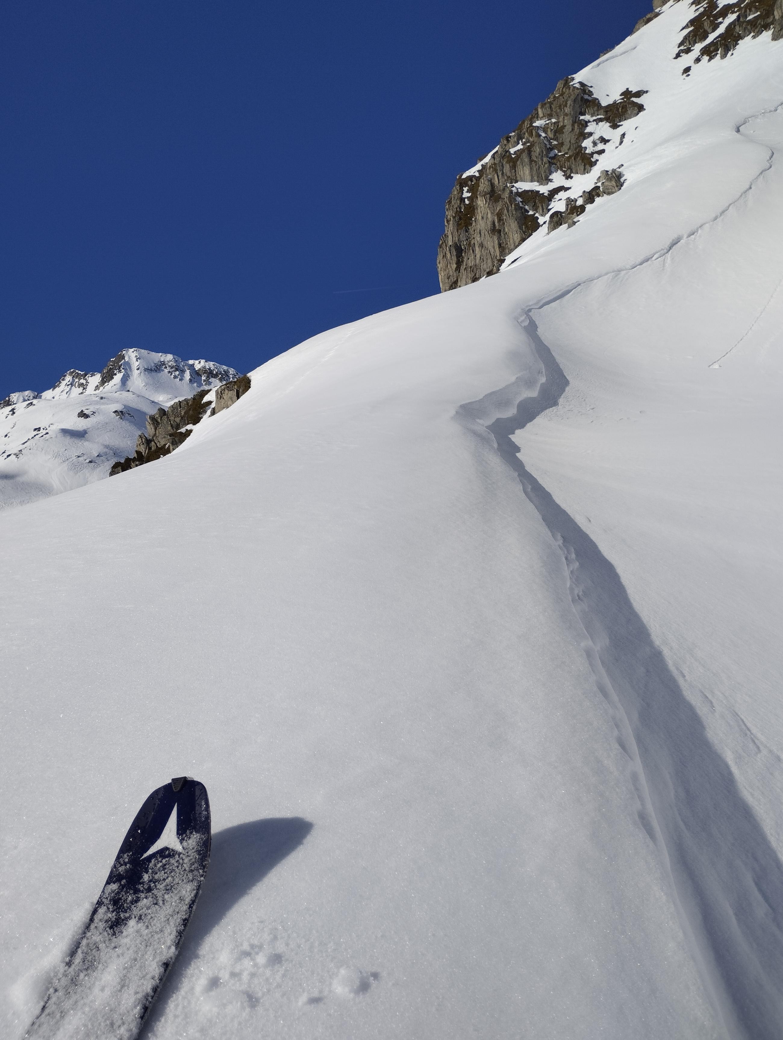 Chaleur et neige crouté