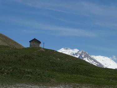 Chapelle Saint Antoine/refuge de Vallonbrun par les Grattais