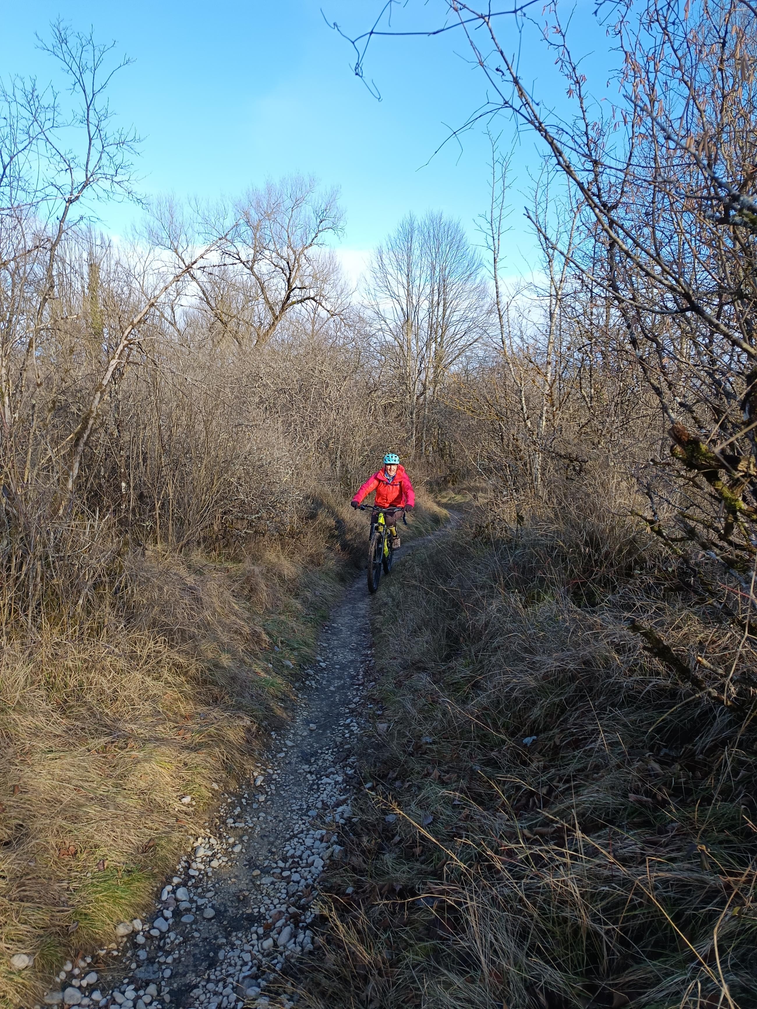 Les chemins du soleil en vtt (du Bugey à la mer)