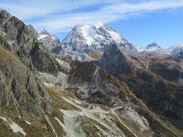 Col de Leschaux, on devine J Luc 