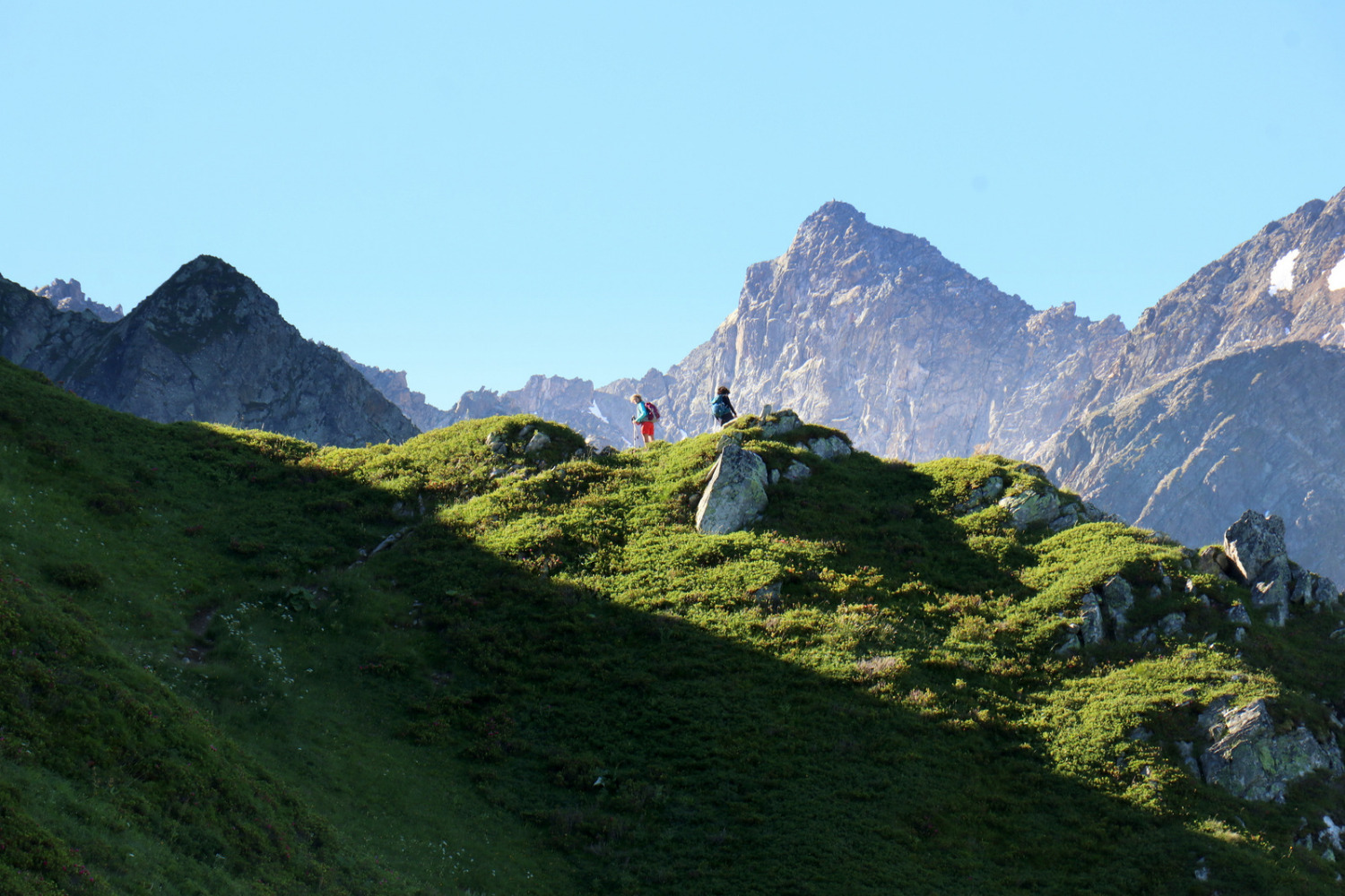 Col de Morétan en traversée Nord-Sud et Col du Léat depuis Gleyzin la Bourgeat noire 
