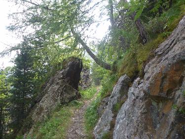 le sentier des tunnels 