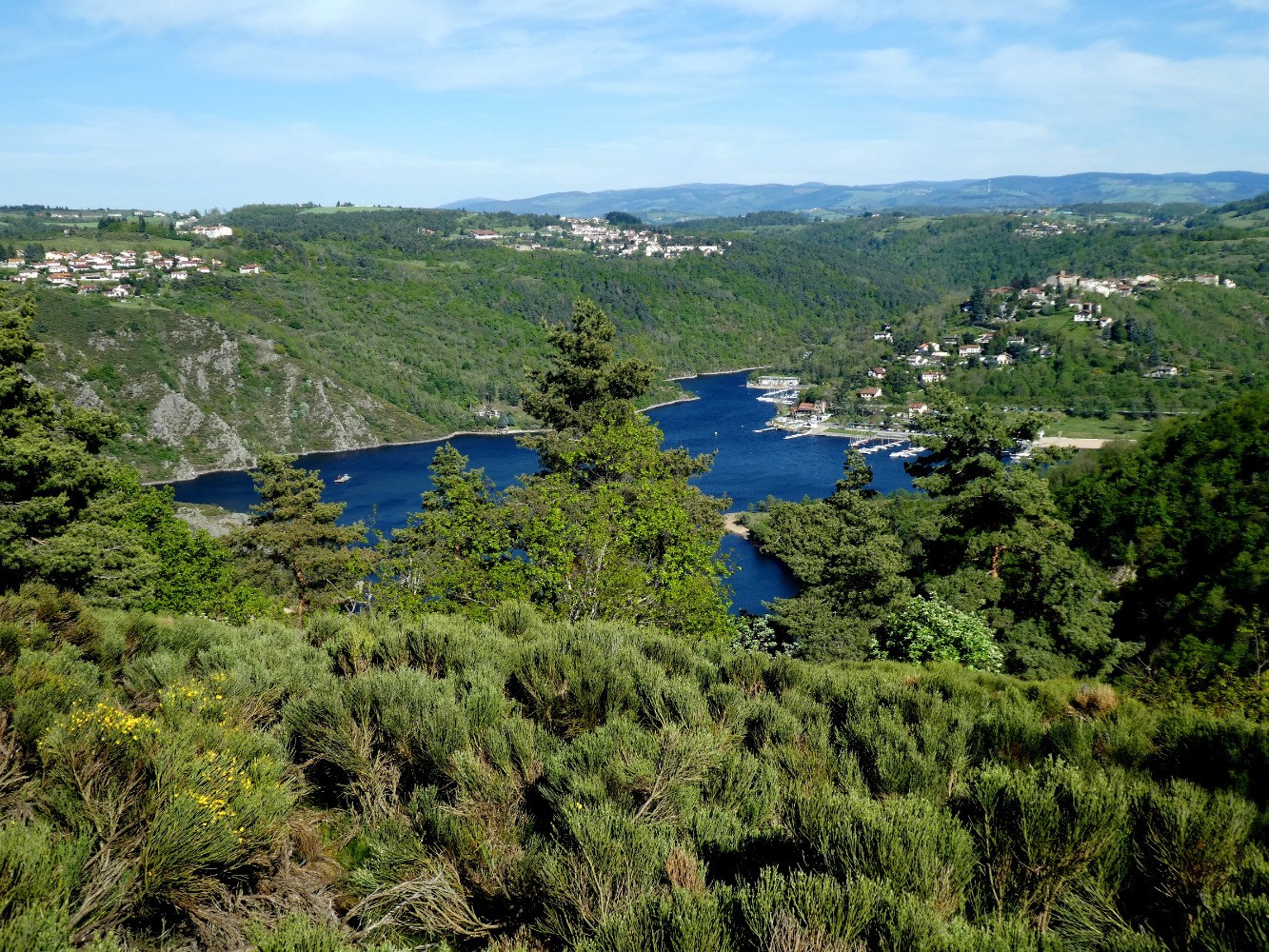 Condamine, le Bréat, St-Victor depuis les hauteurs de Chambles