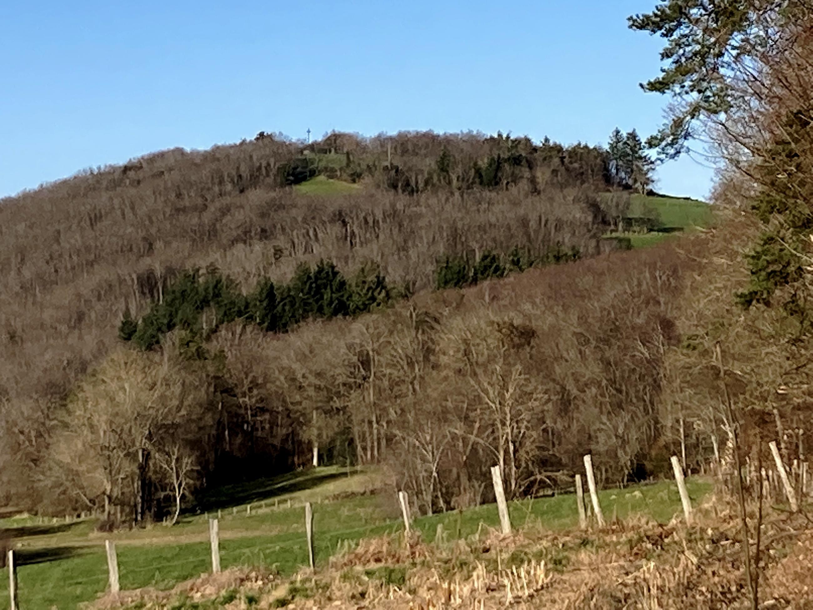 Croix du Châtelard depuis le Vallon de la Platte