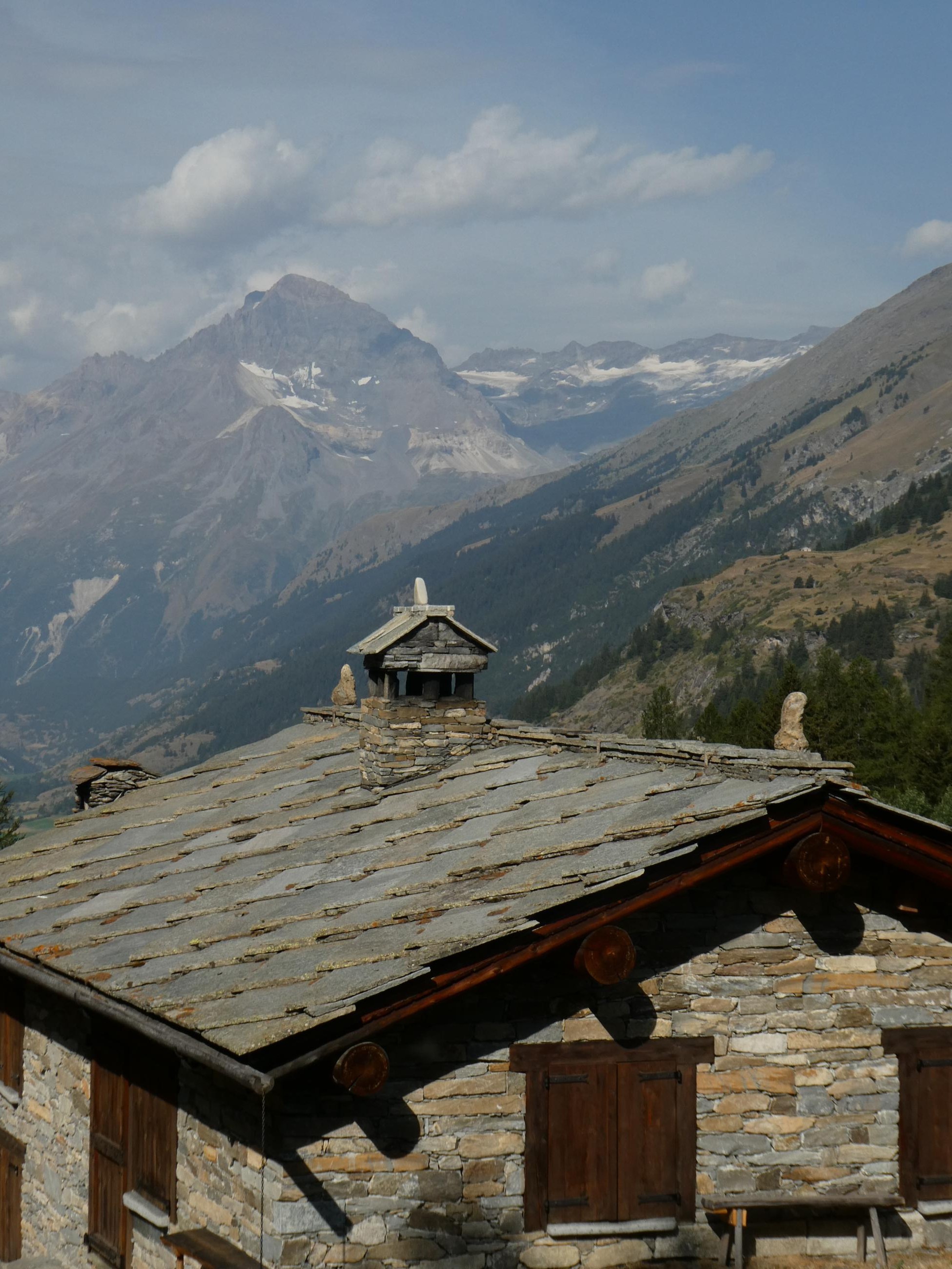 Le Cuchet depuis Bessans, descente par Pré Camois et les Fontaines.