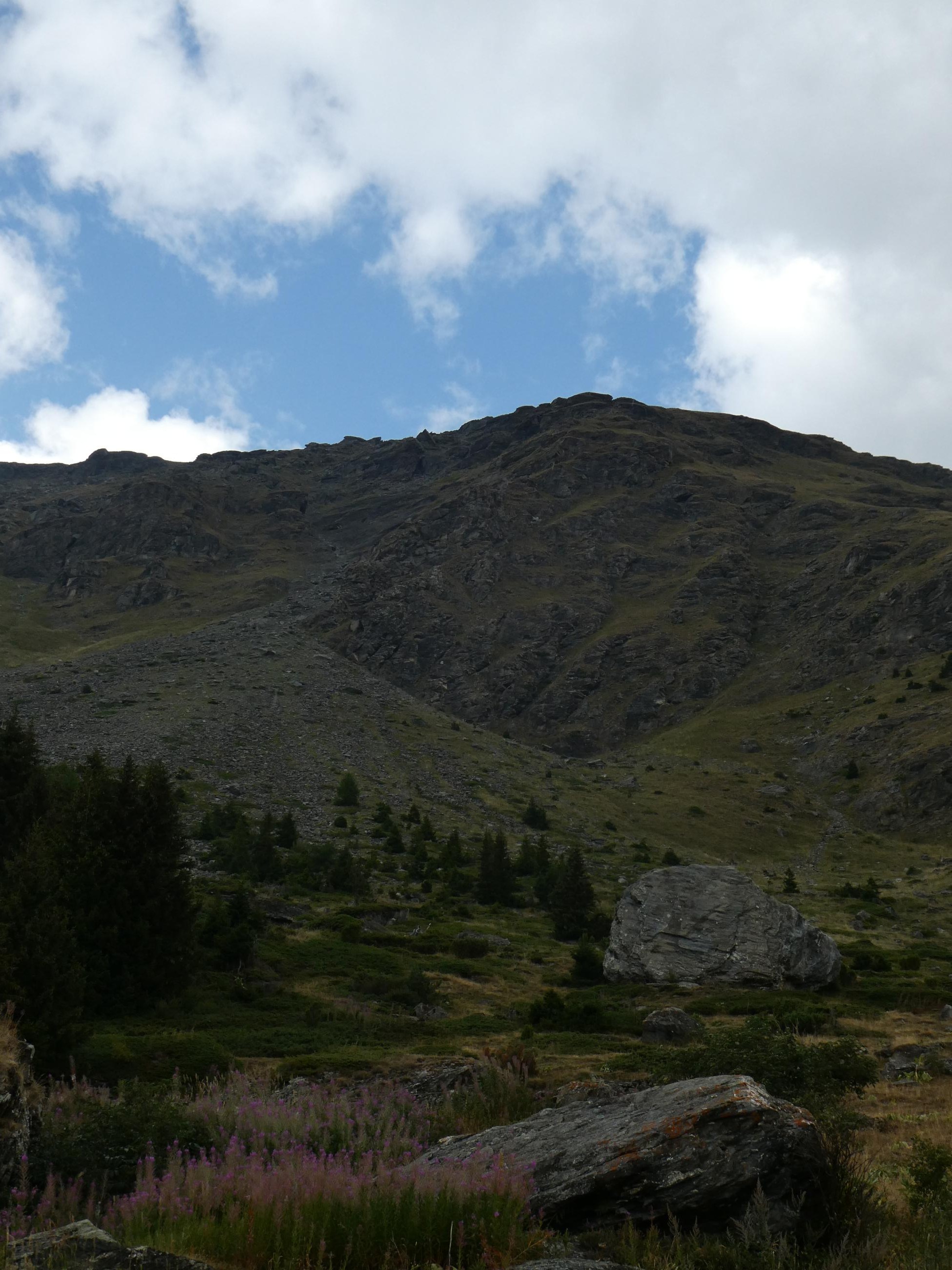 Le Cuchet depuis Bessans, descente par Pré Camois et les Fontaines.