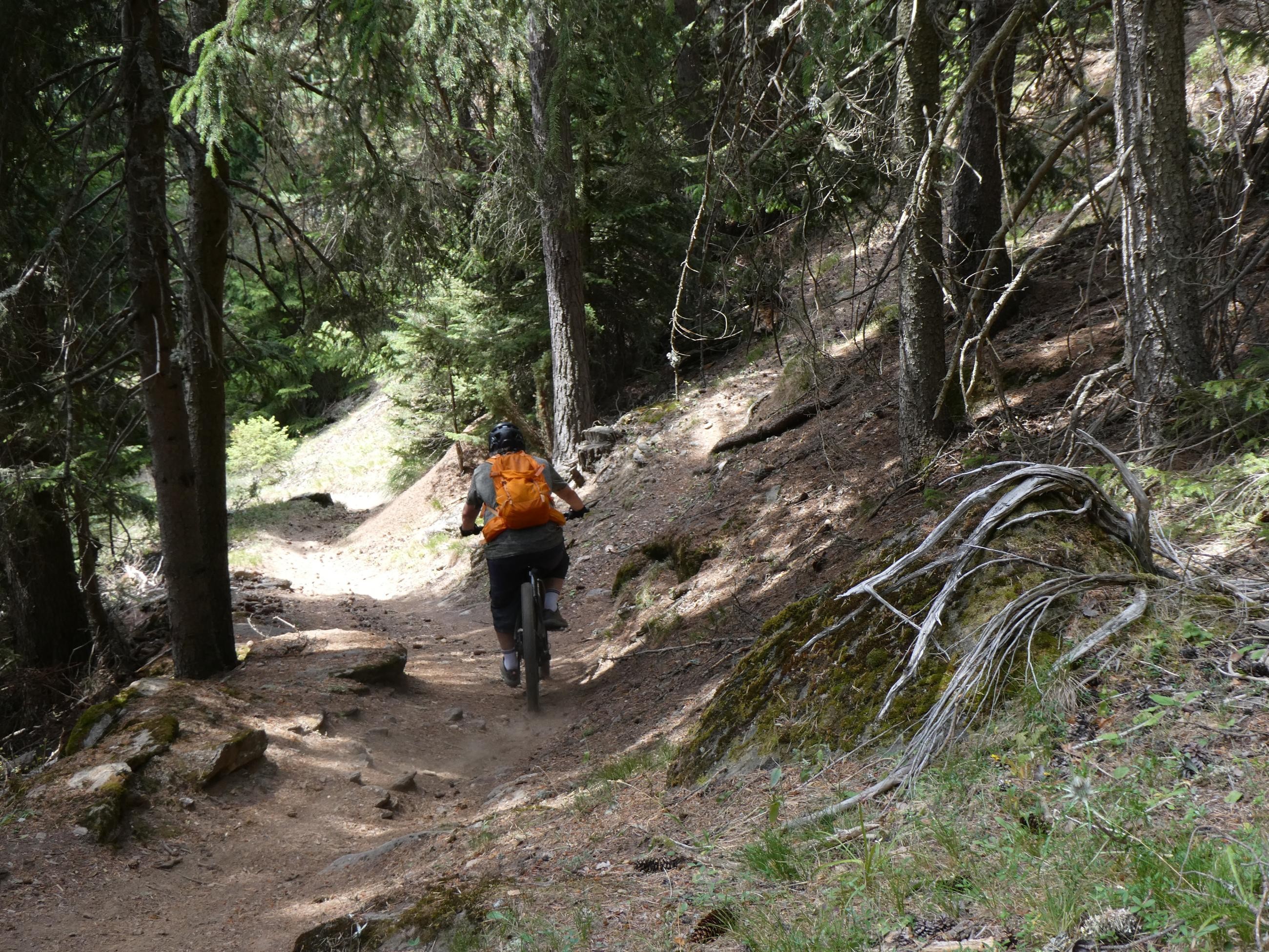 Le Cuchet depuis Bessans, descente par Pré Camois et les Fontaines.