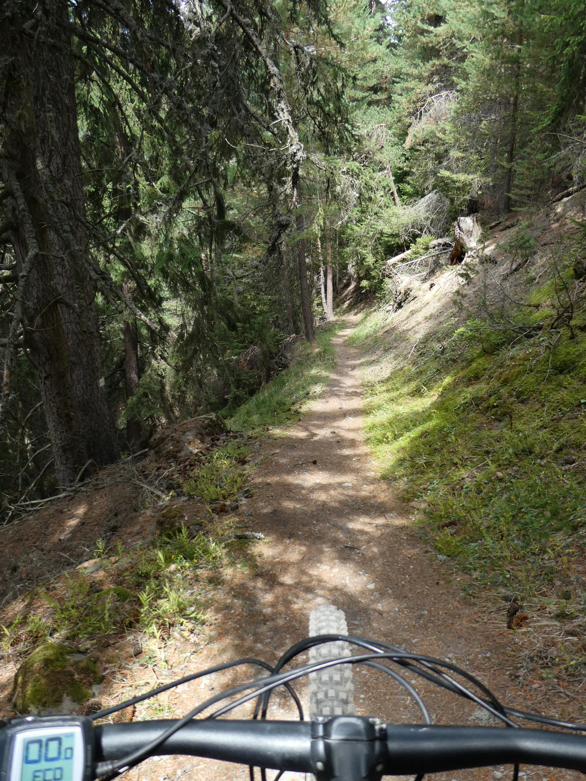 Le Cuchet depuis Bessans, descente par Pré Camois et les Fontaines.