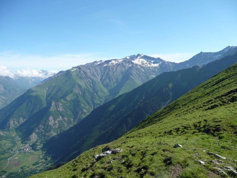 Décollage nord et au fond les Clottous