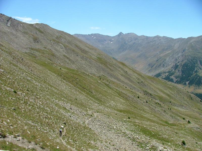 Descente du col vers les Orres