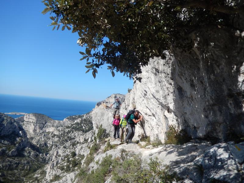 Descente vers les Trois Arches