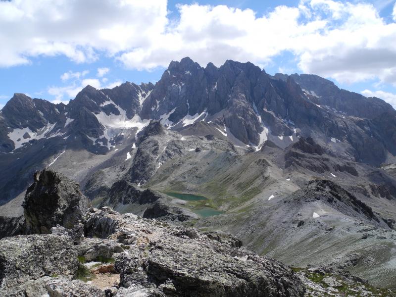 Du sommet de l'Aiguille Large
