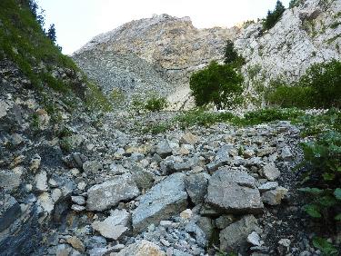 DÃ©but du pierrier lugubre